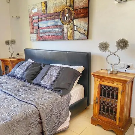 Cristianos 4 Bed Townhouse ロスクリスティアーノス