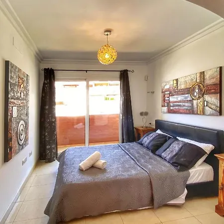ヴィラ Cristianos 4 Bed Townhouse