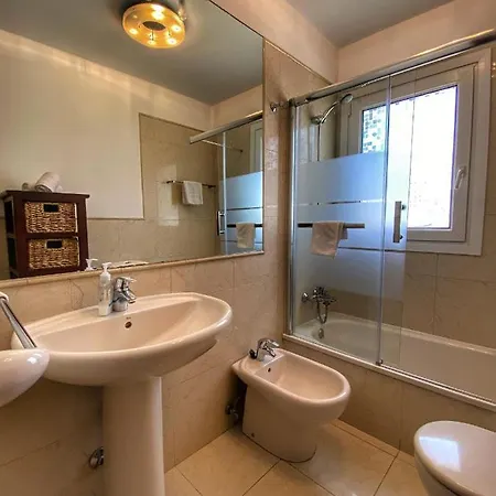 ヴィラ Cristianos 4 Bed Townhouse ロスクリスティアーノス