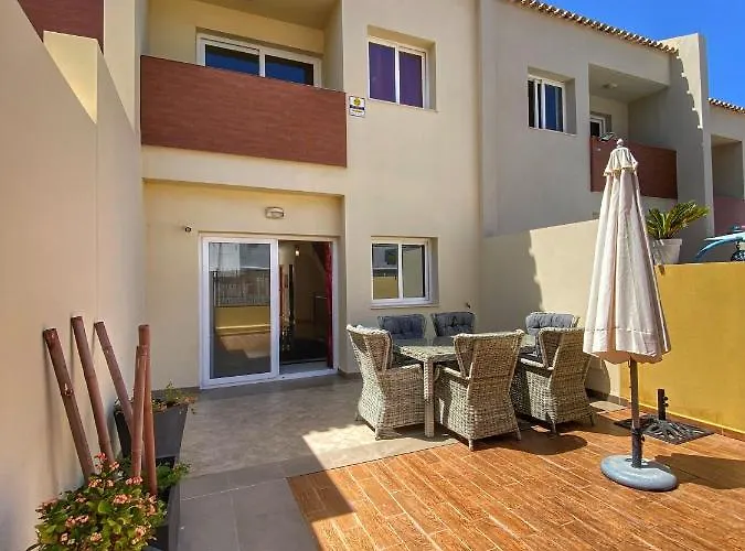 Cristianos 4 Bed Townhouse Los Cristianos (Tenerife)