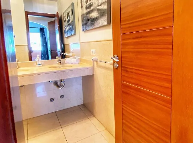 Cristianos 4 Bed Townhouse Villa *