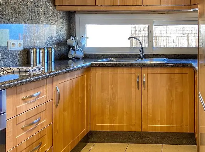 Cristianos 4 Bed Townhouse Villa Los Cristianos (Tenerife)