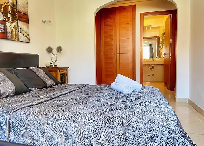 Cristianos 4 Bed Townhouse Villa