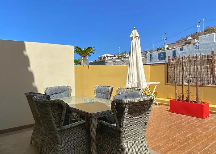 Cristianos 4 Bed Townhouse וילה