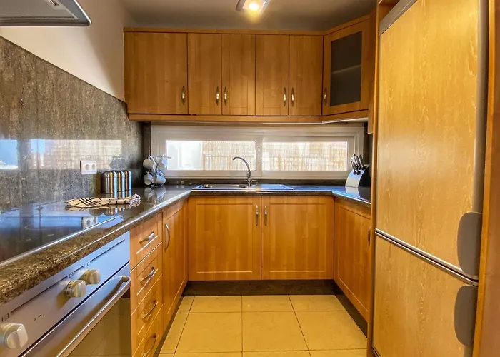 Cristianos 4 Bed Townhouse